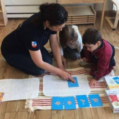 Nido y comunidad infantil Montessori León