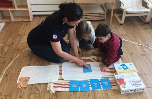 Nido y comunidad infantil Montessori León