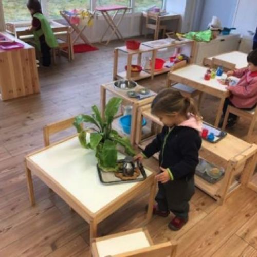 Nido y comunidad infantil Montessori en León